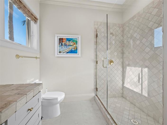 Image No.41-4 Bed Property for sale