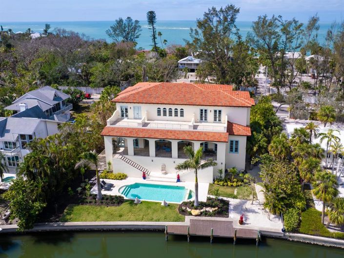 Image No.6-Propriété de 4 chambres à vendre à Sarasota