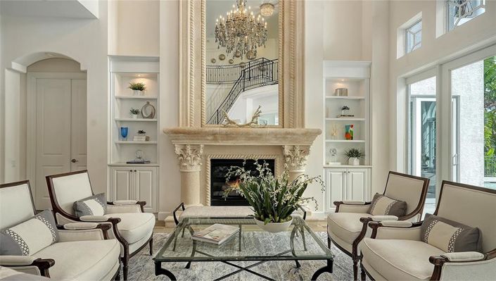 Image No.28-5 Bed Property for sale