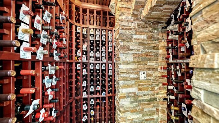 Image No.33-5 Bed Property for sale