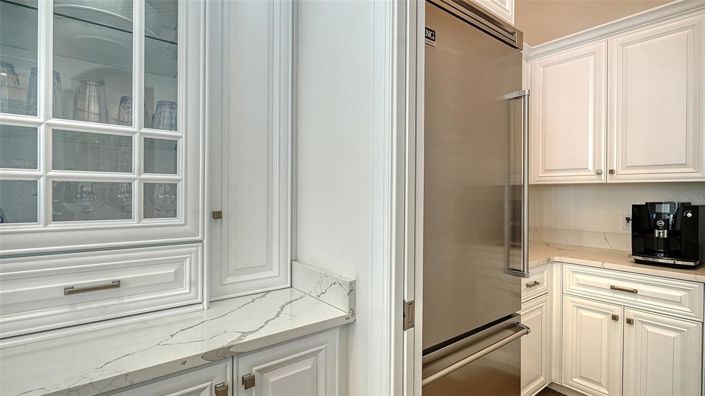 Image No.47-5 Bed Property for sale