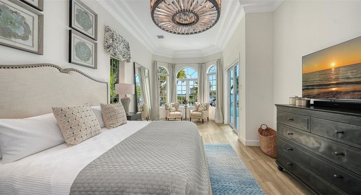 Image No.50-5 Bed Property for sale