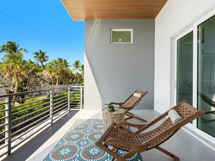 Image No.19-4 Bed Property for sale