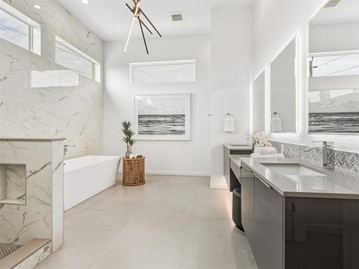 Image No.25-4 Bed Property for sale