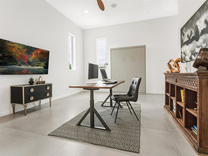 Image No.27-4 Bed Property for sale