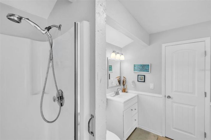 Image No.19-2 Bed Property for sale