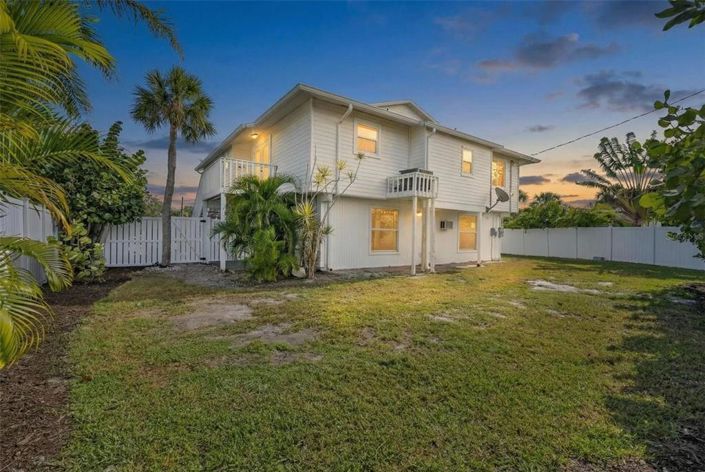 Image No.28-2 Bed Property for sale