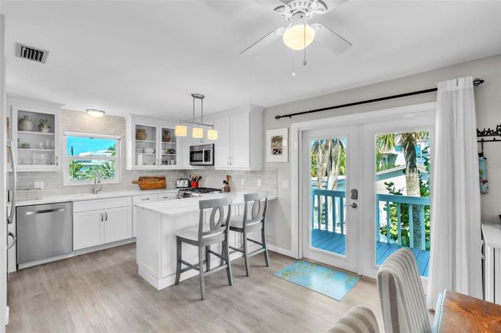 Image No.7-2 Bed Property for sale