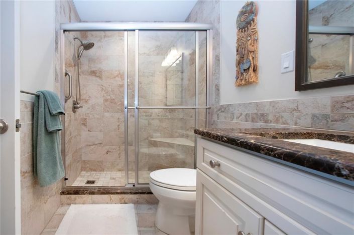 Image No.26-2 Bed Property for sale