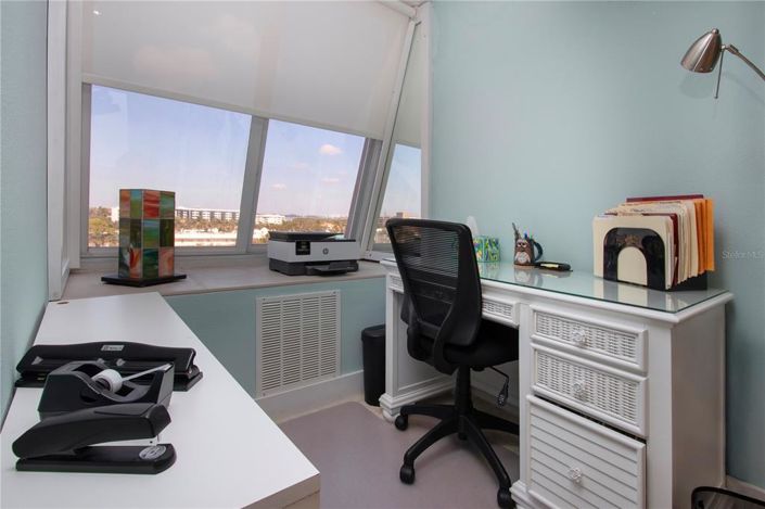 Image No.32-2 Bed Property for sale