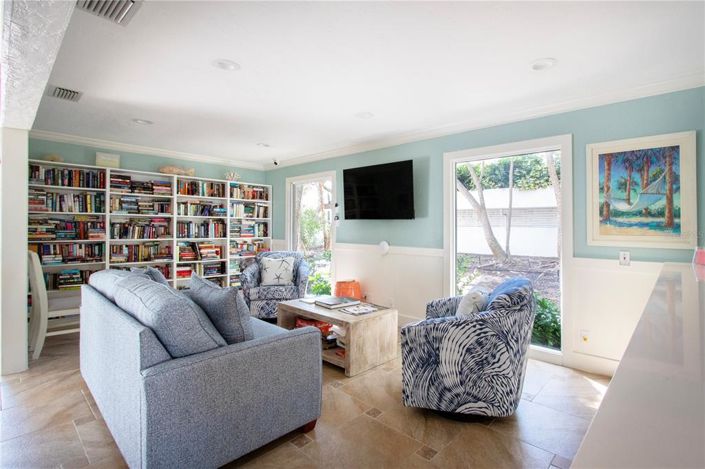 Image No.45-2 Bed Property for sale