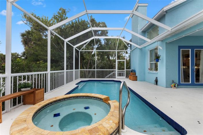 Image No.2-Propriété de 4 chambres à vendre à Sarasota