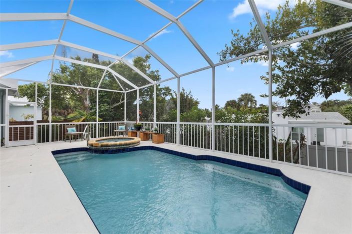 Image No.5-Propriété de 4 chambres à vendre à Sarasota