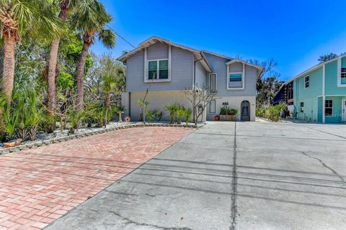 Image No.32-4 Bed Property for sale