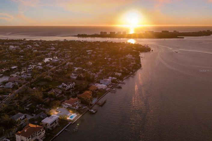 Image No.15-3 Bed Property for sale