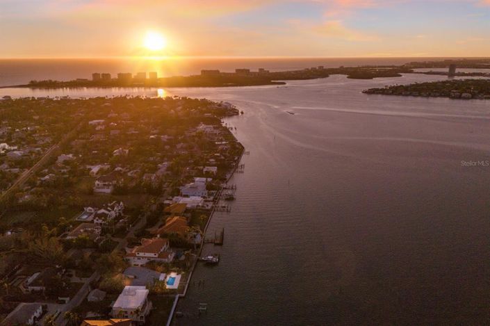 Image No.17-3 Bed Property for sale