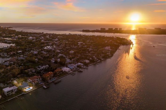 Image No.18-3 Bed Property for sale