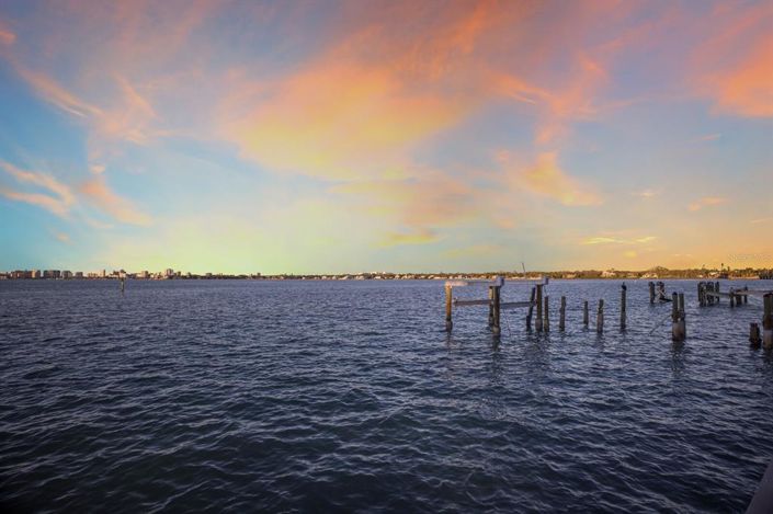 Image No.20-3 Bed Property for sale