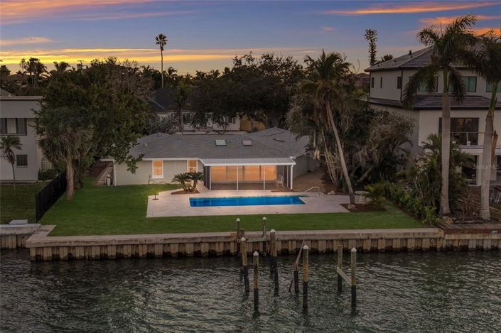 Image No.23-3 Bed Property for sale