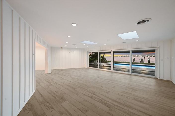 Image No.34-3 Bed Property for sale