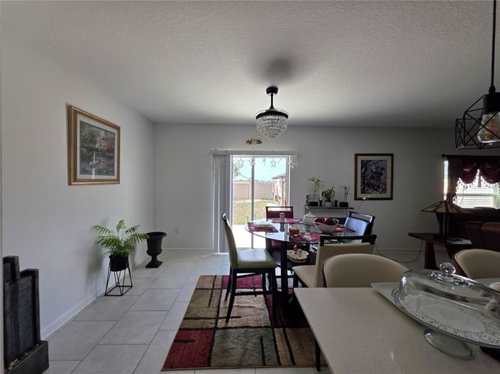 Image No.9-Propriété de 4 chambres à vendre à Davenport