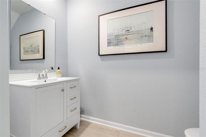 Image No.10-5 Bed Property for sale