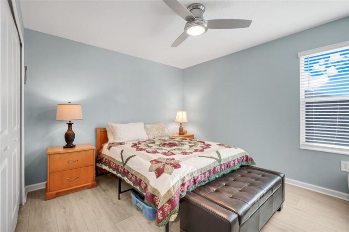 Image No.16-5 Bed Property for sale