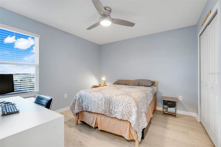 Image No.19-5 Bed Property for sale