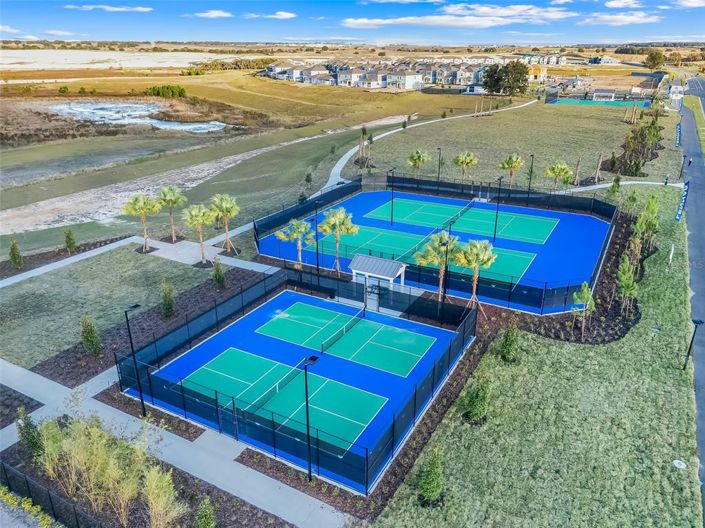 Image No.24-5 Bed Property for sale