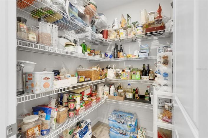 Image No.41-5 Bed Property for sale