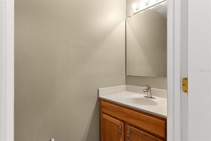 Image No.22-4 Bed Property for sale