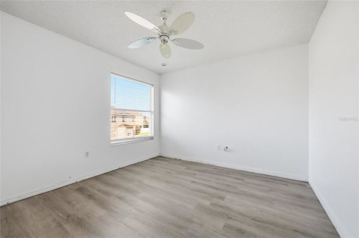 Image No.19-Propriété de 4 chambres à vendre à Kissimmee