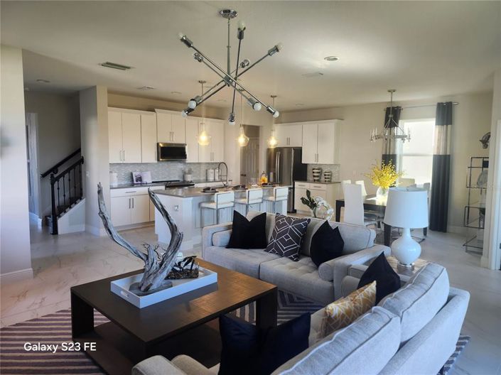 Image No.2-4 Bed Property for sale