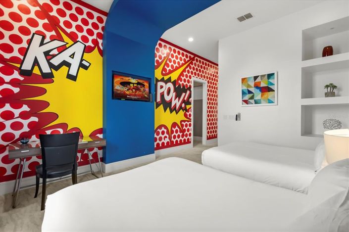 Image No.32-12 Bed Property for sale