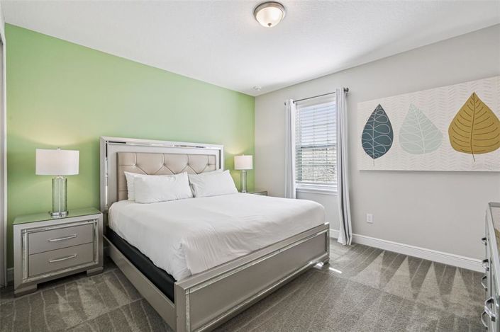 Image No.43-8 Bed Property for sale