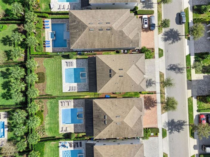 Image No.48-8 Bed Property for sale