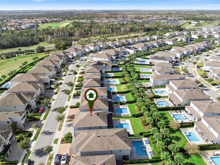 Image No.53-8 Bed Property for sale