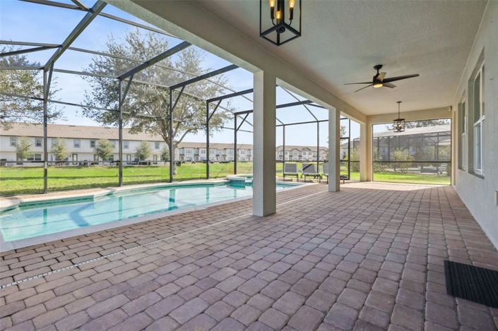 Image No.37-7 Bed Property for sale