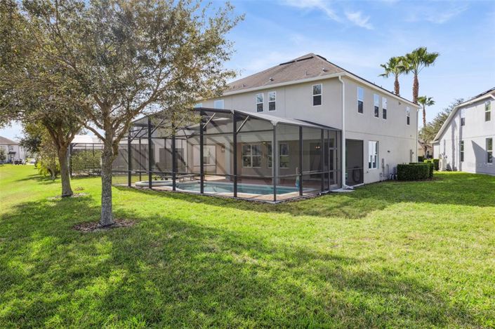 Image No.41-7 Bed Property for sale