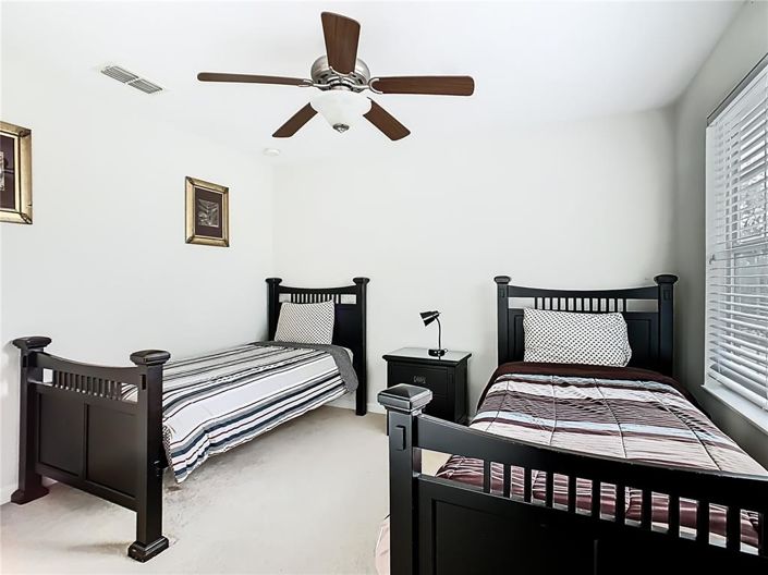 Image No.27-6 Bed Property for sale