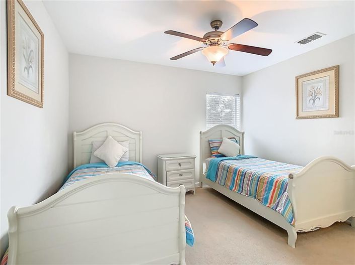 Image No.30-6 Bed Property for sale