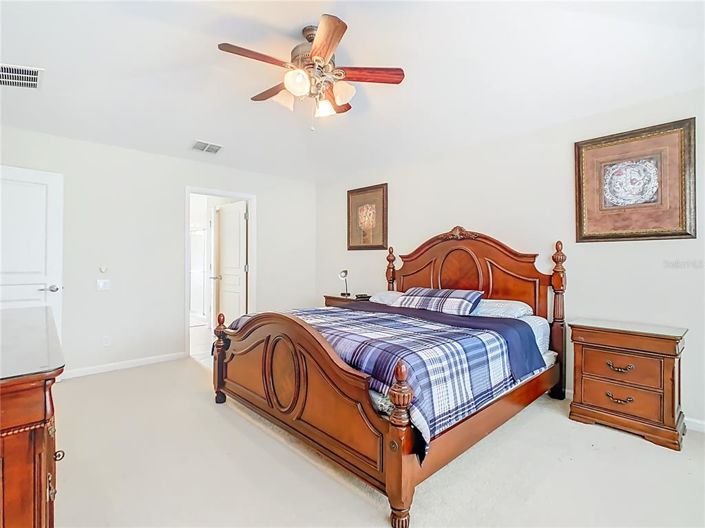 Image No.40-6 Bed Property for sale