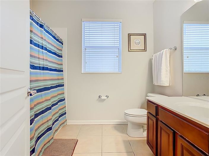 Image No.50-6 Bed Property for sale