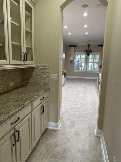 Image No.16-4 Bed Property for sale