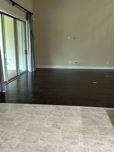 Image No.25-4 Bed Property for sale