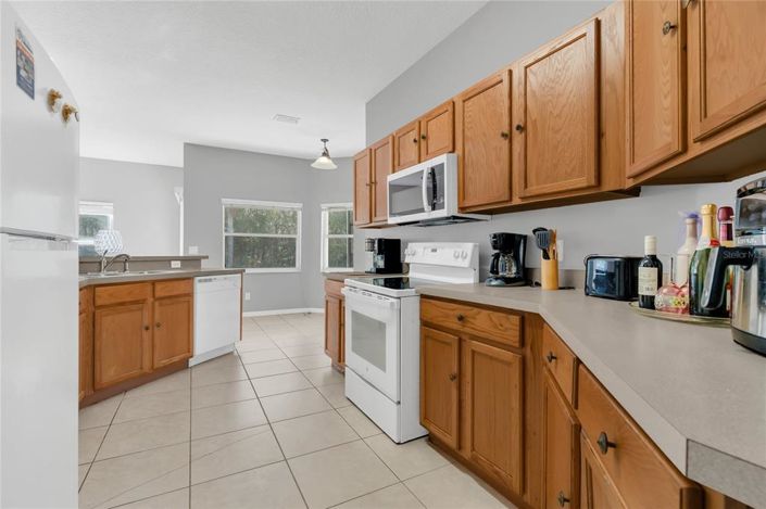 Image No.14-3 Bed Property for sale