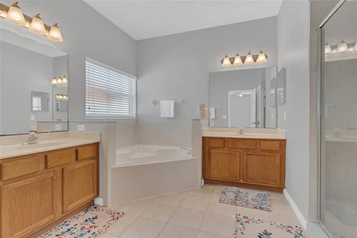 Image No.23-3 Bed Property for sale