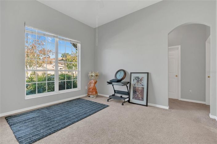 Image No.5-3 Bed Property for sale