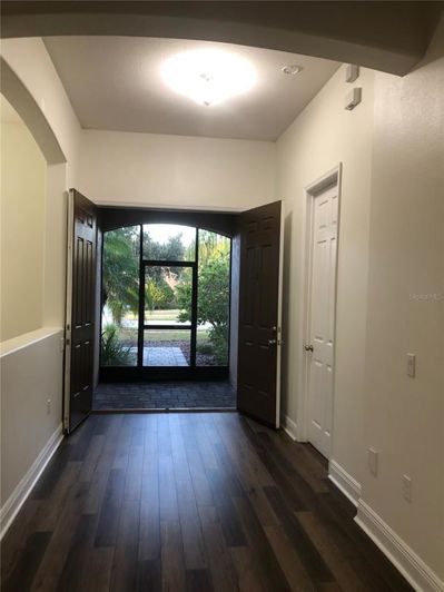 Image No.2-4 Bed Property for sale