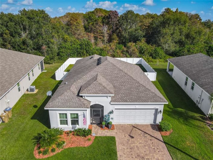 Image No.2-Propriété de 3 chambres à vendre à Kissimmee